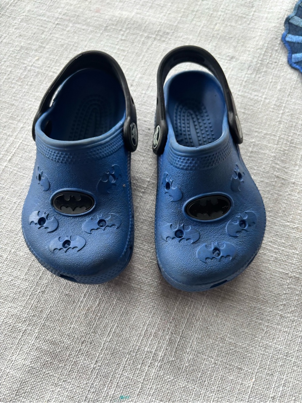 Crocs Batman clogs. Sz C 6/7